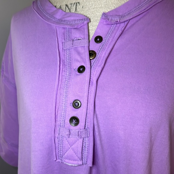 Zenana Top Dark Lavender 1/4 Button down Short Sleeves NWOT - Picture 2 of 10
